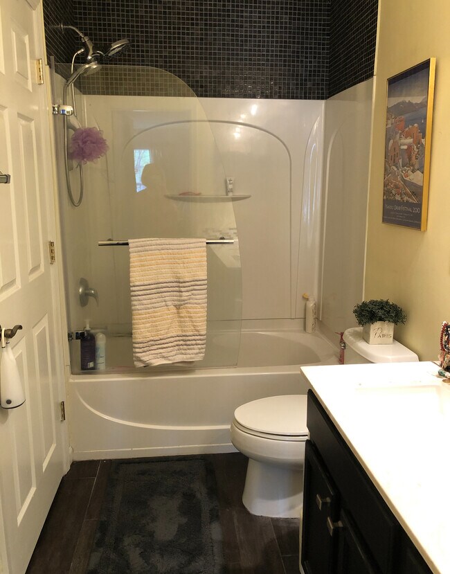 Building Photo - 110 Barnhardt Loop