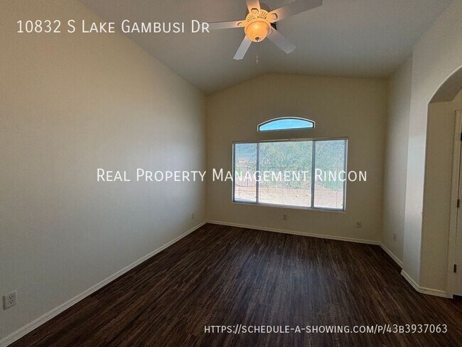 Building Photo - 10832 S Lake Gambusi Dr