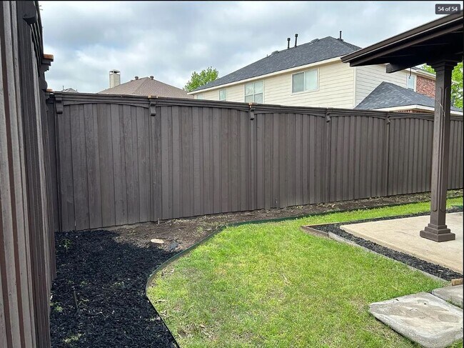 Building Photo - 8128 Grand Canyon Dr
