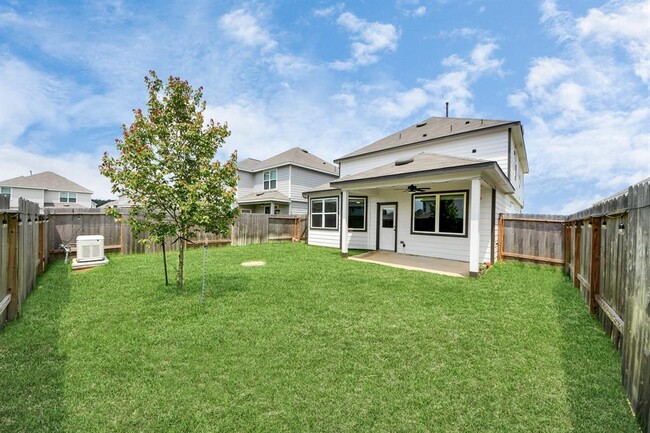 Building Photo - 2473 Carp Dr
