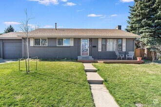 Building Photo - Charming home for rent in southern Centennial