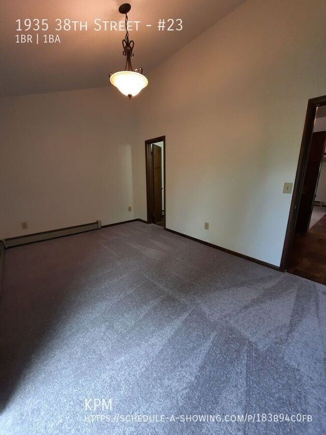 Building Photo - 1935 38th St