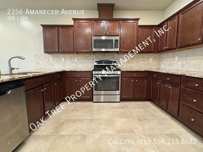Building Photo - 2356 Amanecer Ave