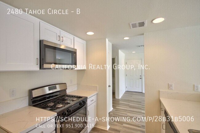 Building Photo - 2480 Tahoe Cir