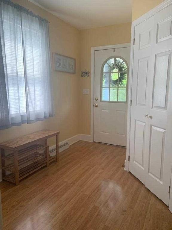 Building Photo - 3 Lake Rd