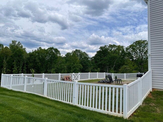 Building Photo - New Construction 4BR 2.5BA | The Falls at ...
