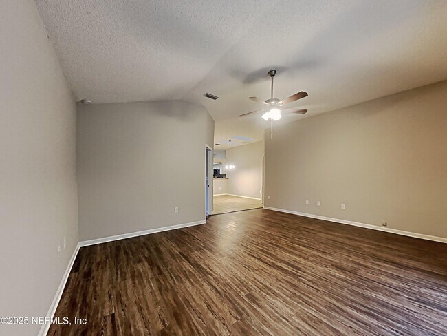 Building Photo - 6075 Scenic Meadow Ln