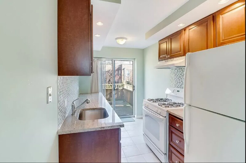 Building Photo - 39-27 45th St