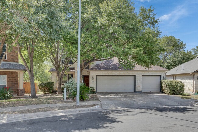 Primary Photo - 10616 Big Thicket Dr