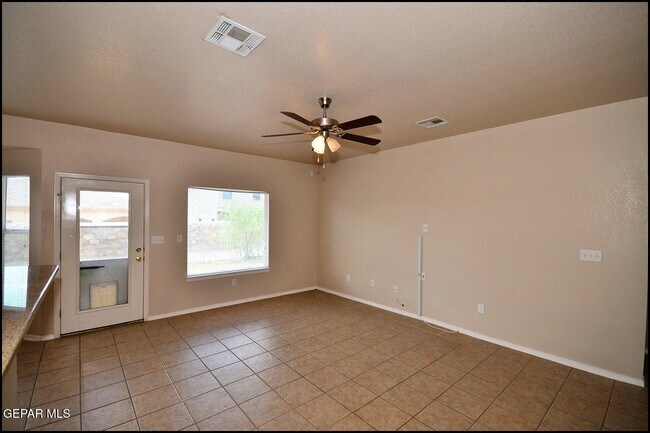Building Photo - 5806 Redstone Mesa Ct