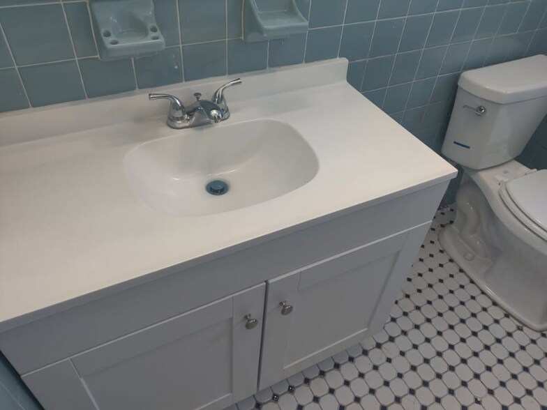 Building Photo - 809 John F. Kennedy Blvd