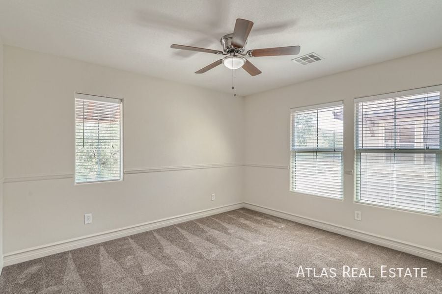 Building Photo - 10427 Wildflower Gully St