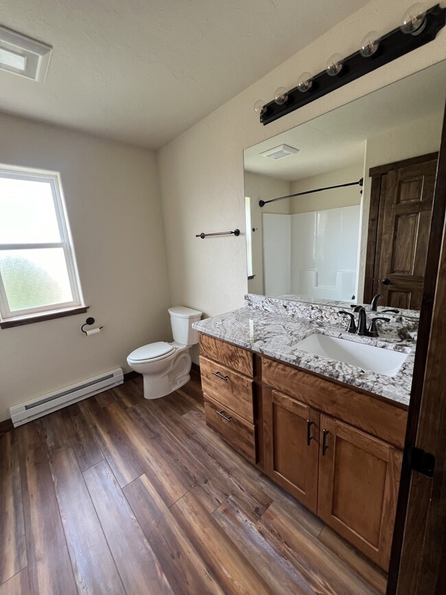 Building Photo - 5584 Windy Ridge Dr