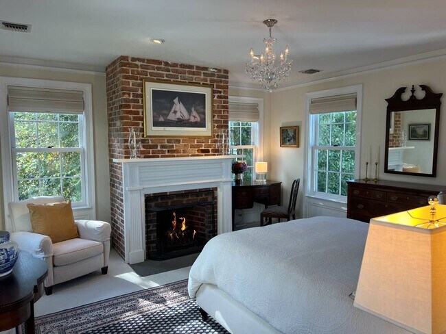 Building Photo - 23 Howard St