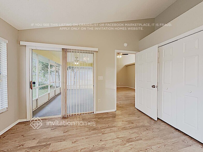 Building Photo - 1006 Henson Ct