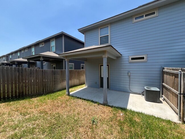 Building Photo - 6534 Marcel Wy