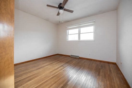 Building Photo - House on quiet cul de sac