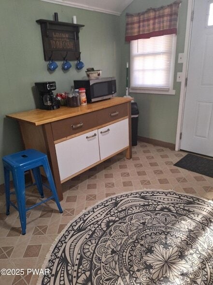 Building Photo - 14 Third Road Unit