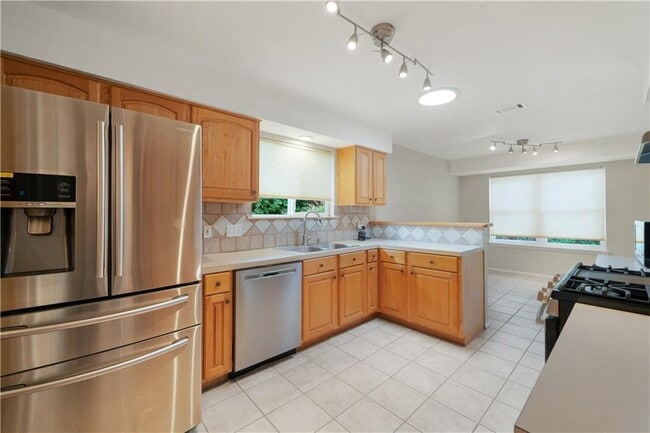 Building Photo - 11515 Powder Mill Trail