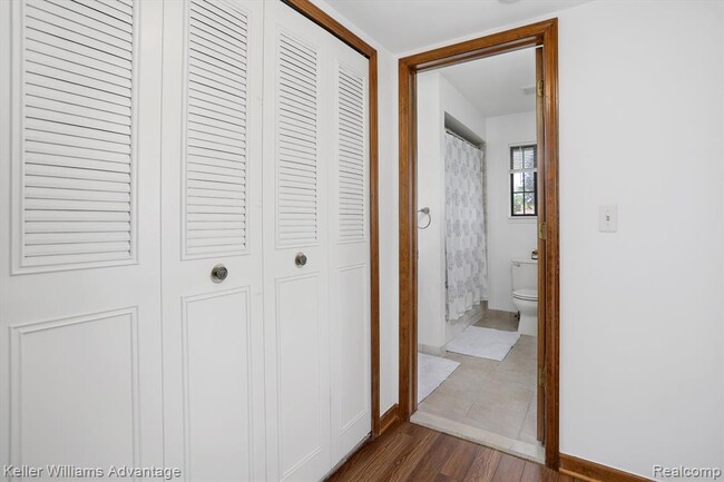 Building Photo - 27330 Sandy Hill Ln