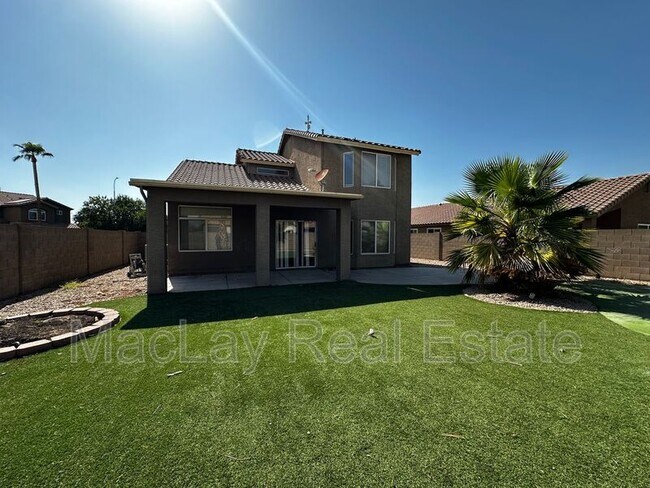 Building Photo - 971 S Meadows Dr