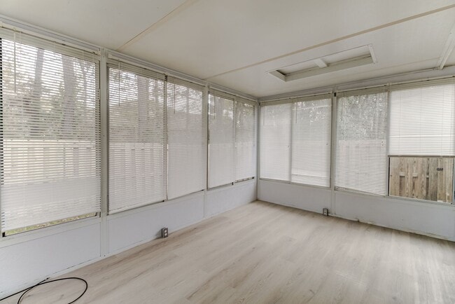 Building Photo - 3811 Doe Clearing Ct