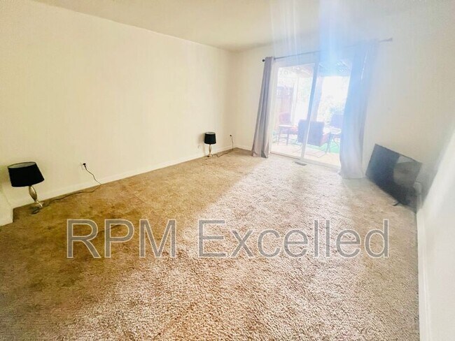 Building Photo - 13713 SE 258th Pl