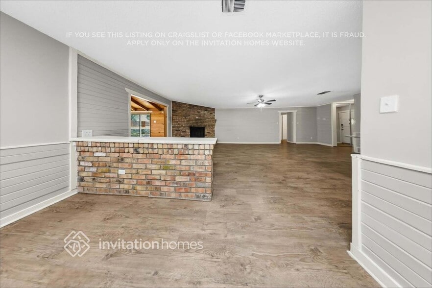 Building Photo - 3212 Glenmont Dr