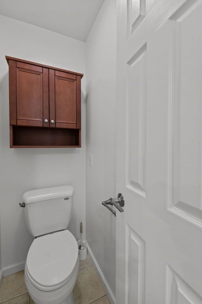 Building Photo - Your Dream Home Awaits!