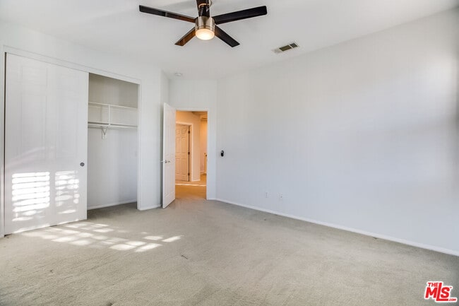 Building Photo - 24040 Dandelion Ln