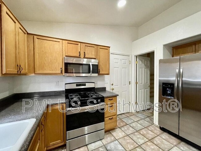 Building Photo - 3622 Terra Loma Dr