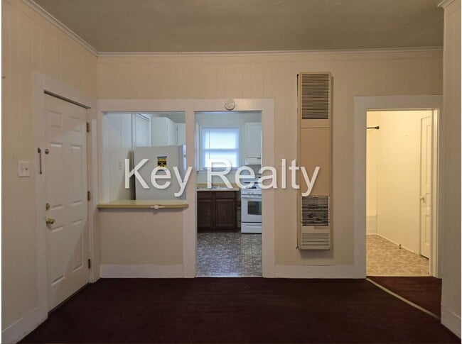 Building Photo - 2307 1/2 A Elliott St. - Alexandria - Upstairs apartment