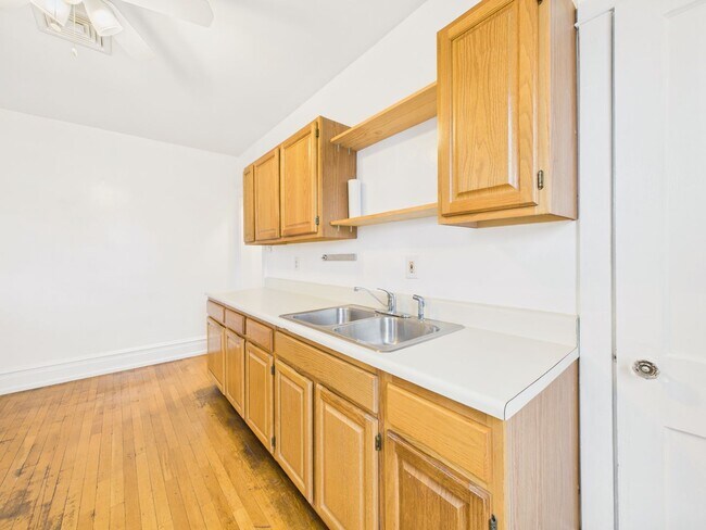 Building Photo - 2449 N 2nd St