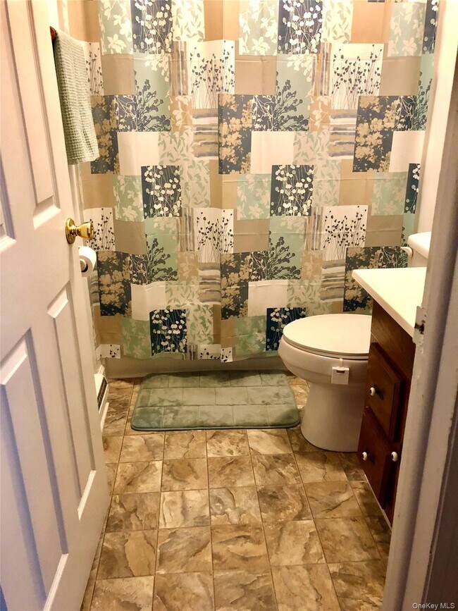 Building Photo - 382 County Rte 22