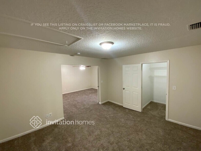 Building Photo - 147 Heron Pkwy