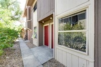 Building Photo - 2311 Spruce St