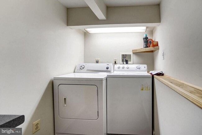 Building Photo - 2792 Thaxton Ln