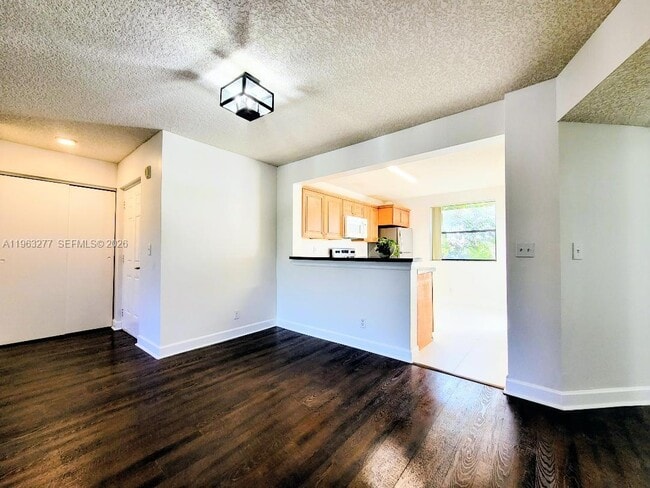 Building Photo - 5701 Riverside Dr