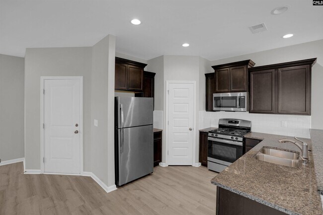 Building Photo - 1106 Bergenfield Ln