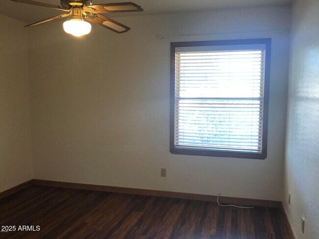 Building Photo - 6445 E Wildcat Dr