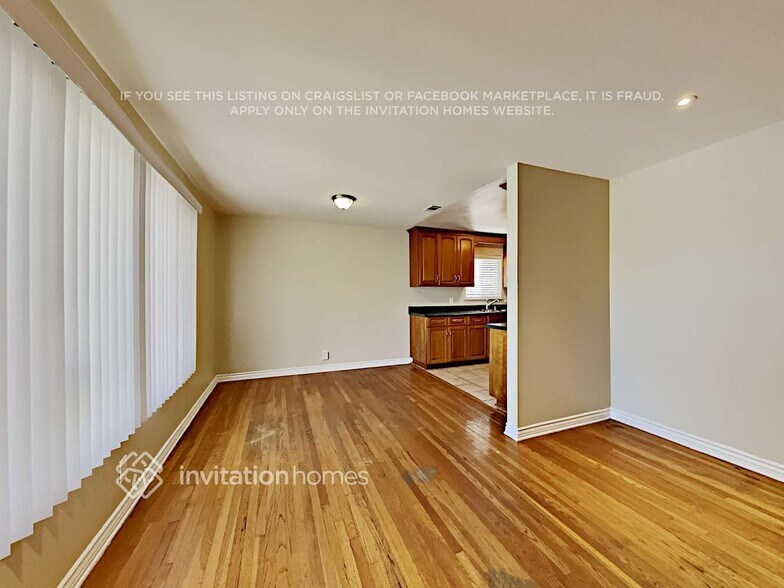 Building Photo - 12353 Hermosura St