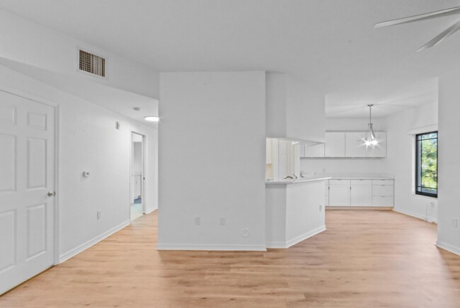 Building Photo - 2726 Anzio Ct