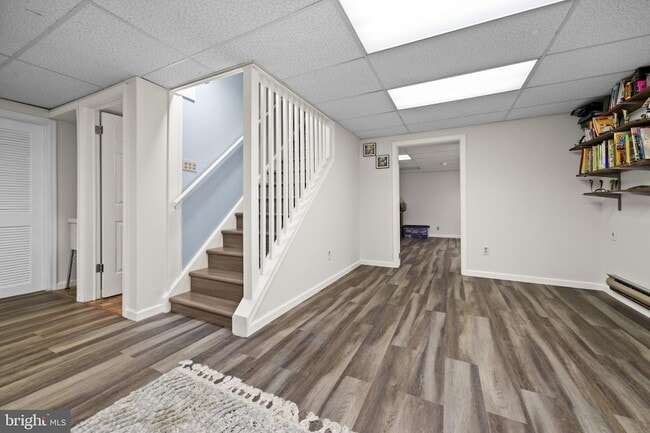 Building Photo - 326 Devon Way