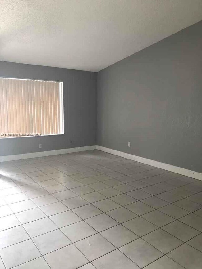 Building Photo - 9200 Andora Dr