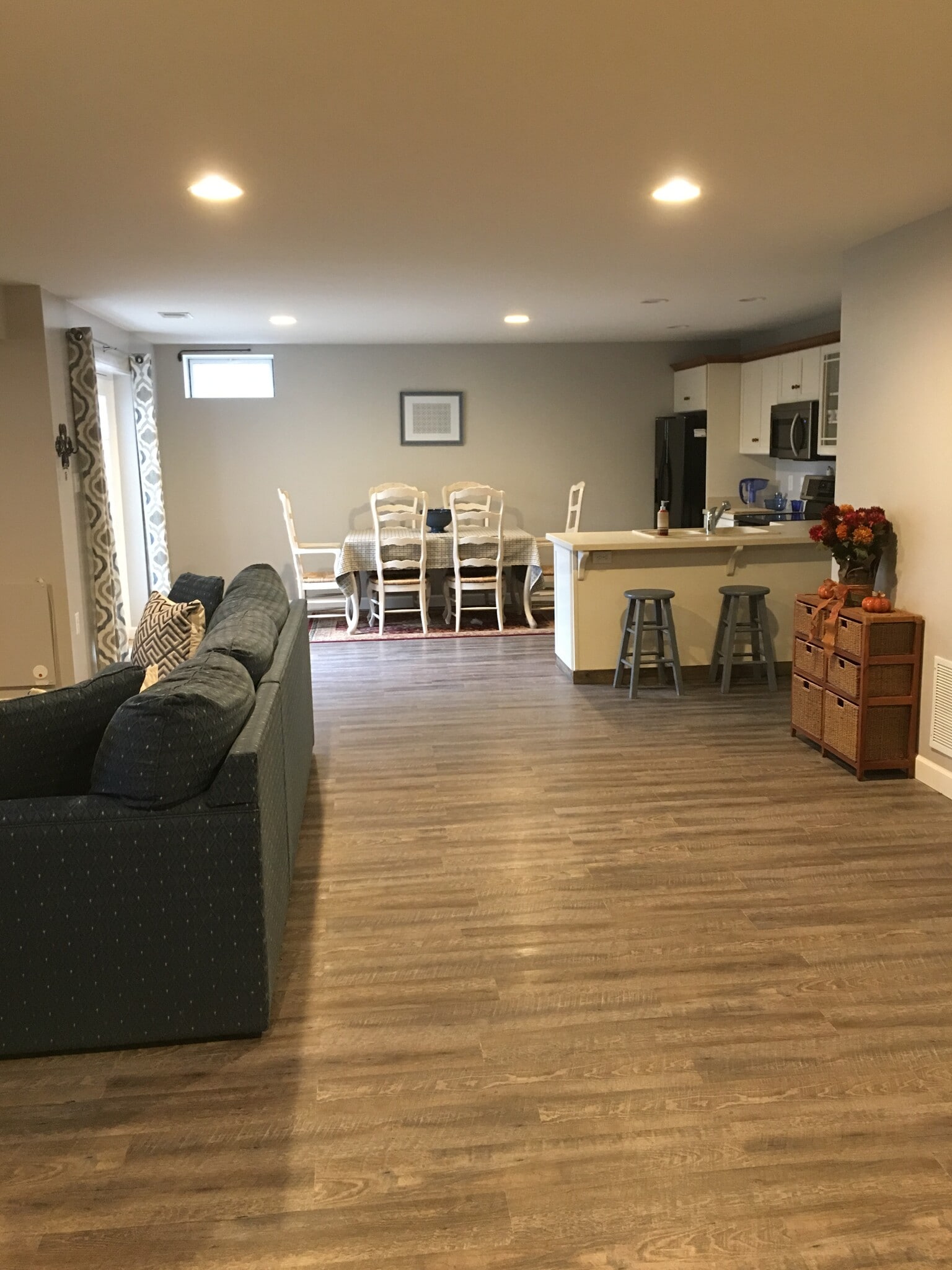 Eat In Kitchen - 926 Armistead St
