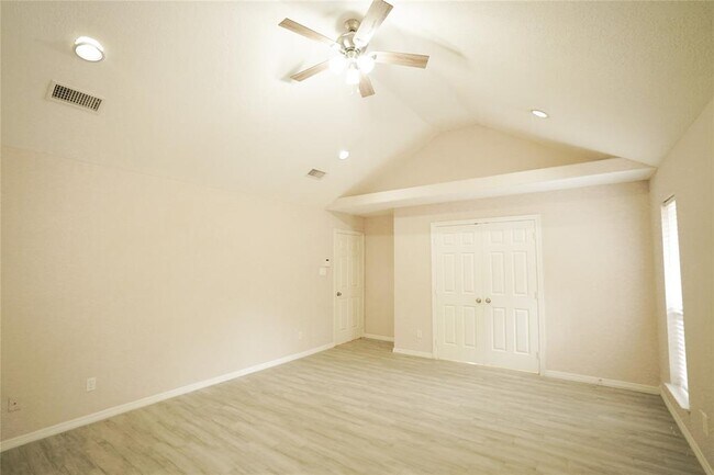 Building Photo - 14106 Glen Canon Ln