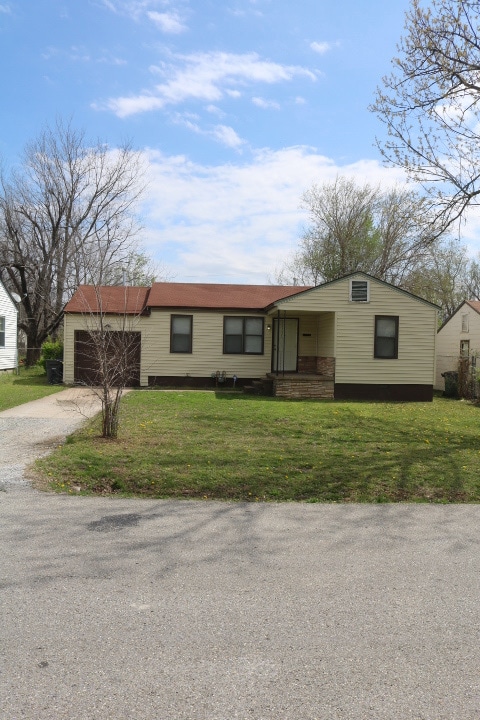 View of home from the street - 1439 N Olympia Ave