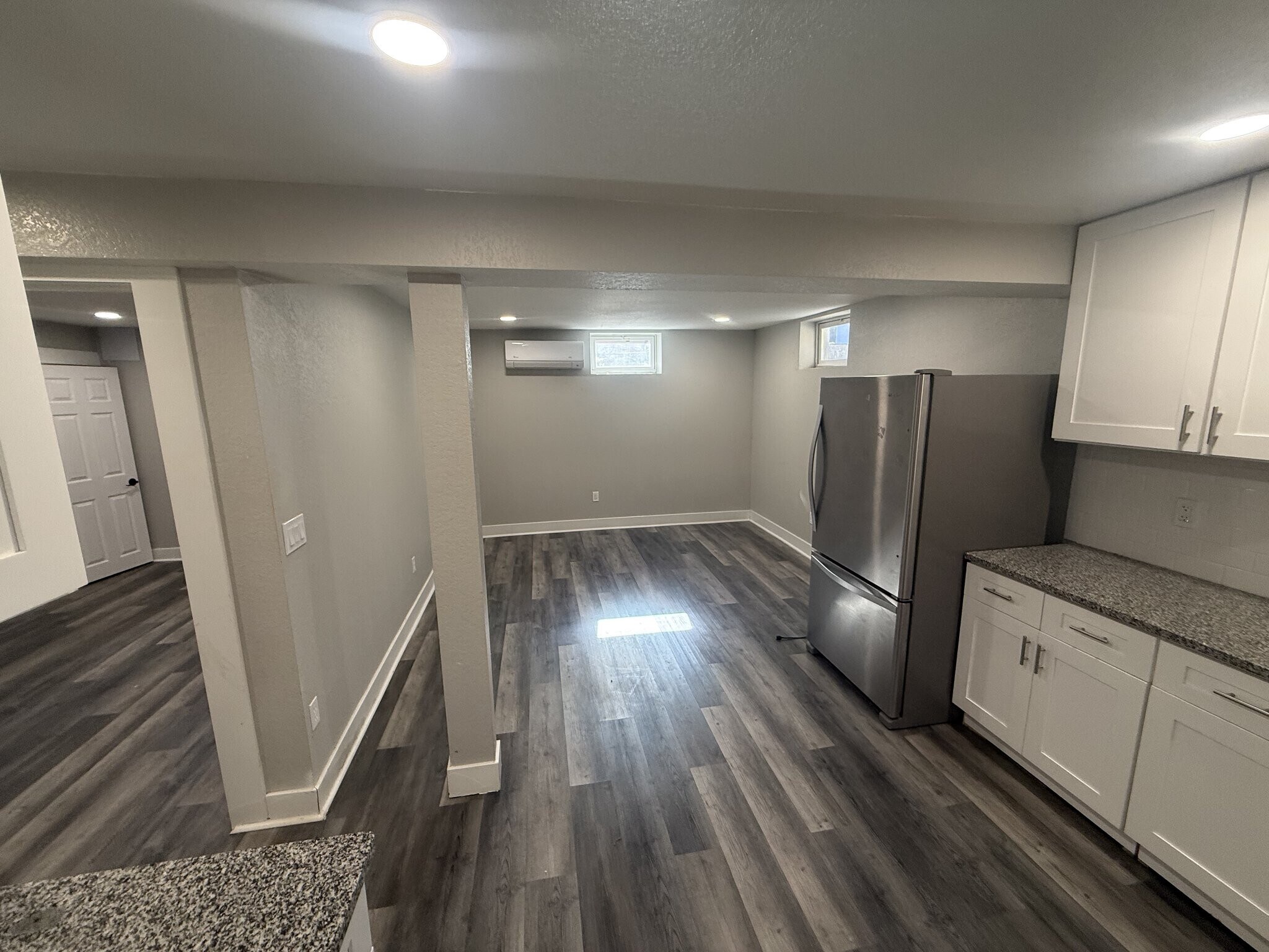 Building Photo - 7100 Avrum Dr