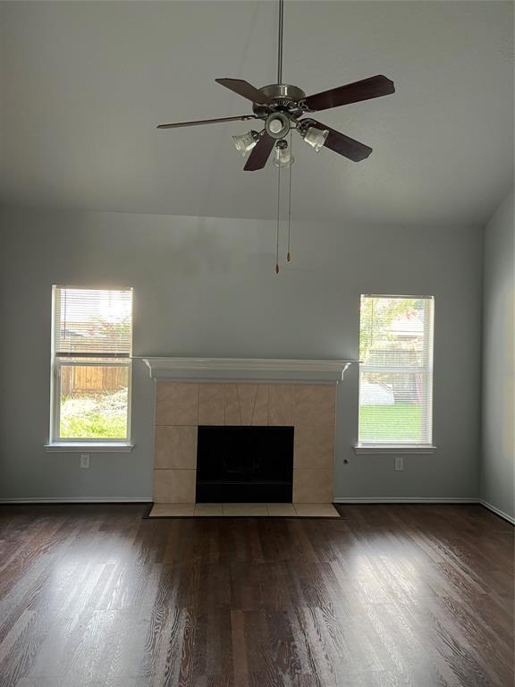Building Photo - 8727 Cedar Walk Dr