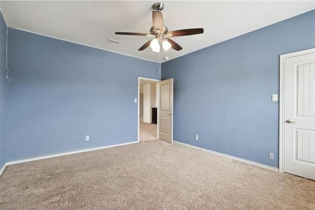 Building Photo - 15628 Carlton Oaks Dr